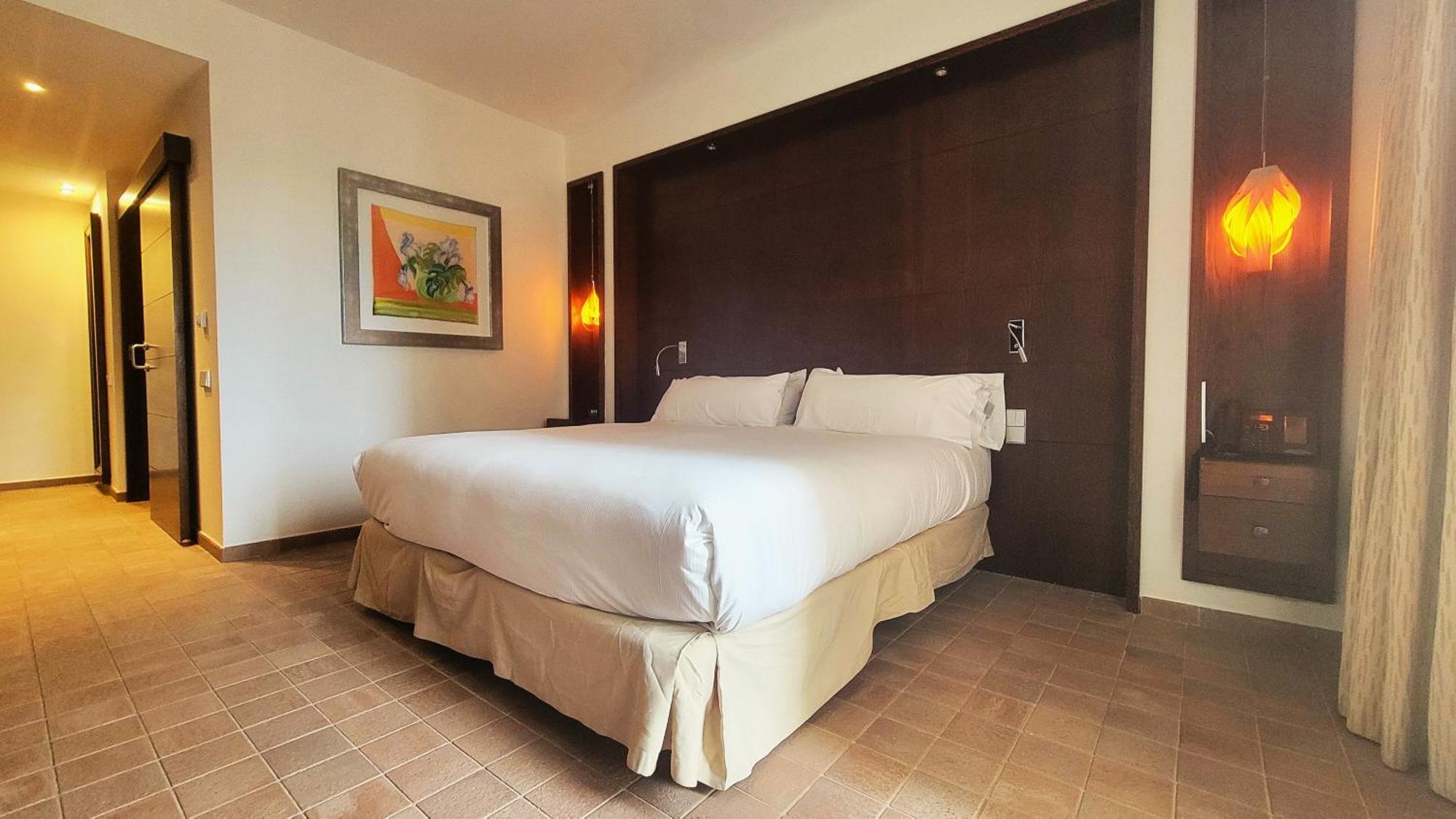 Habitación con cama extragrande - Adaptada para personas de movilidad reducida