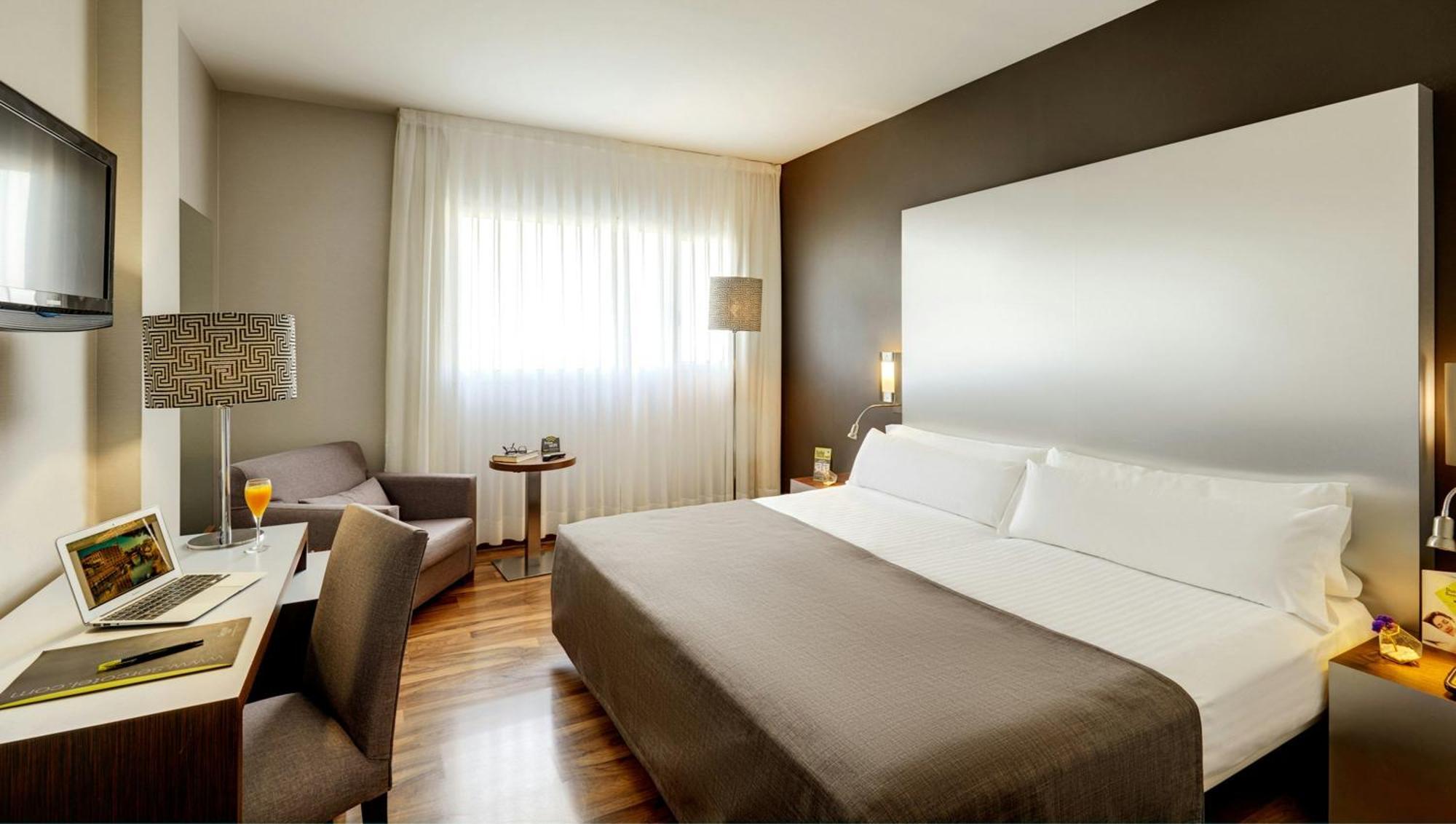 Double Room,1774448401:JPEG